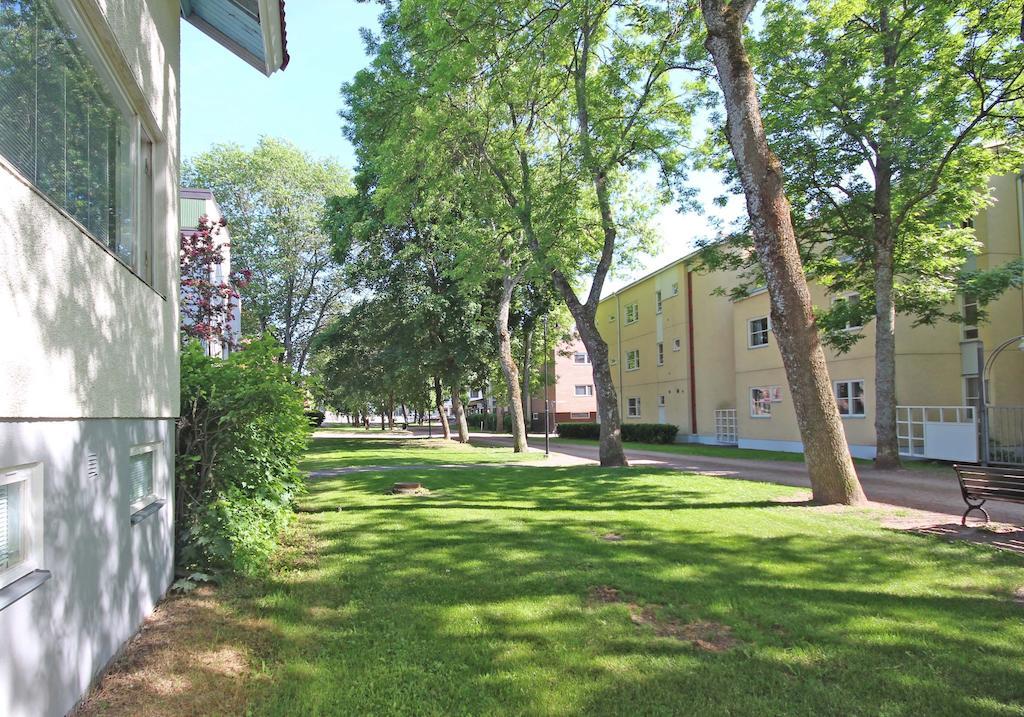 Appartamento Majoitushuoneisto Tuomipuisto Naantali Esterno foto